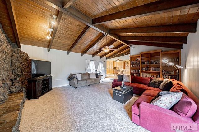 3669 S Holmes Avenue, Idaho Falls, ID 83404