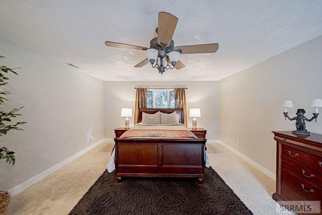 3669 S Holmes Avenue, Idaho Falls, ID 83404