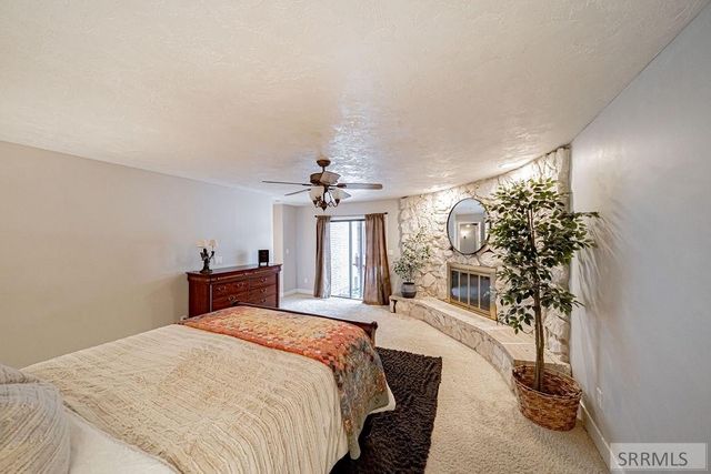 3669 S Holmes Avenue, Idaho Falls, ID 83404