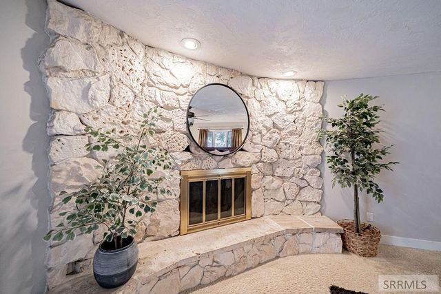 3669 S Holmes Avenue, Idaho Falls, ID 83404