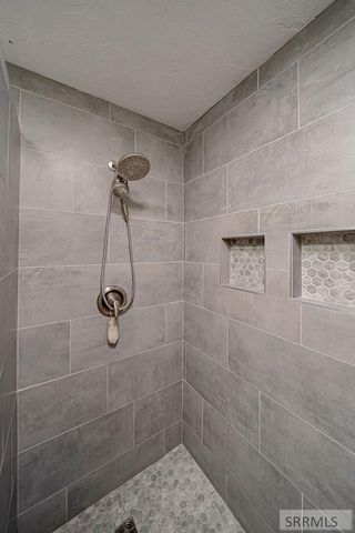 3669 S Holmes Avenue, Idaho Falls, ID 83404