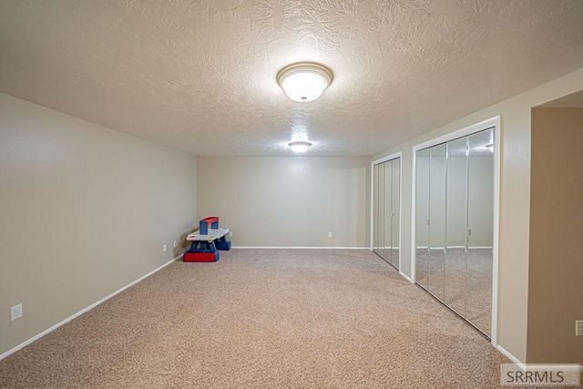 3669 S Holmes Avenue, Idaho Falls, ID 83404