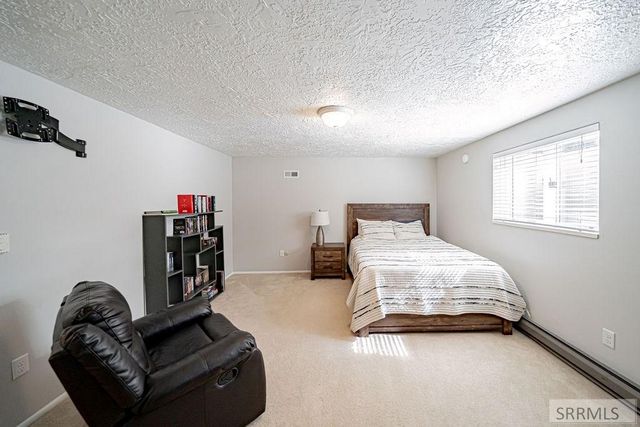 3669 S Holmes Avenue, Idaho Falls, ID 83404