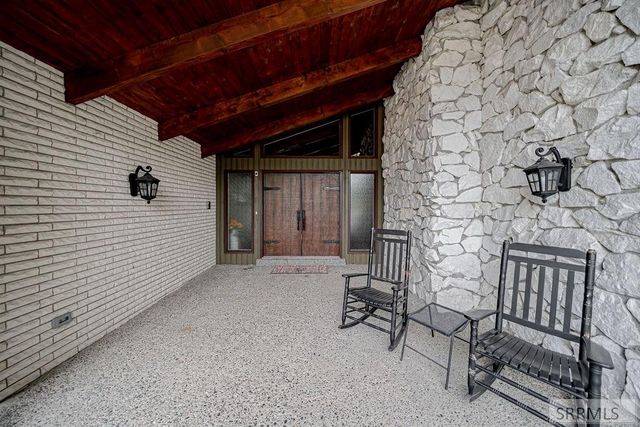 3669 S Holmes Avenue, Idaho Falls, ID 83404