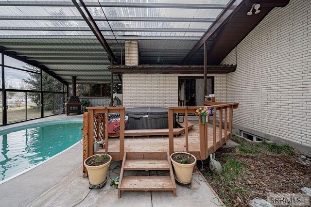 3669 S Holmes Avenue, Idaho Falls, ID 83404