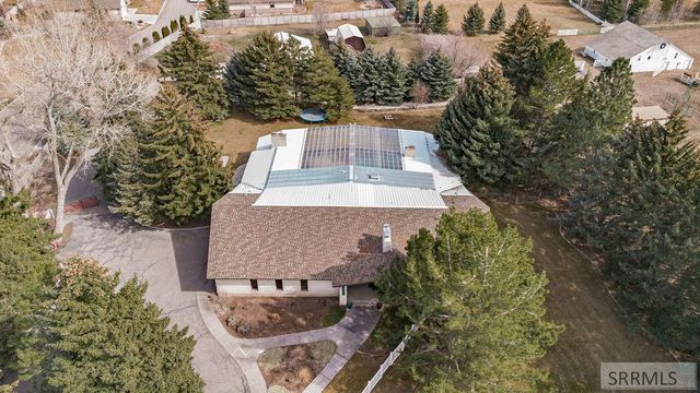 3669 S Holmes Avenue, Idaho Falls, ID 83404