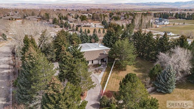 3669 S Holmes Avenue, Idaho Falls, ID 83404