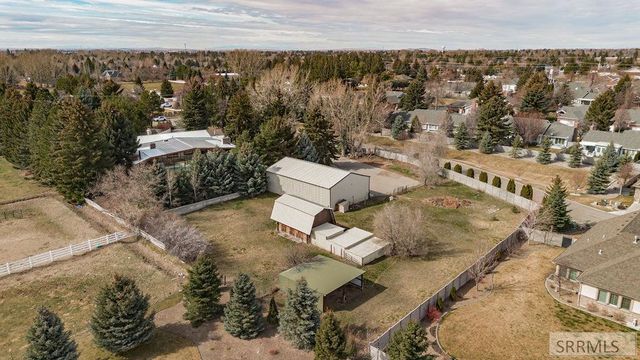 3669 S Holmes Avenue, Idaho Falls, ID 83404