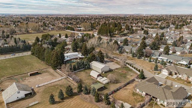 3669 S Holmes Avenue, Idaho Falls, ID 83404