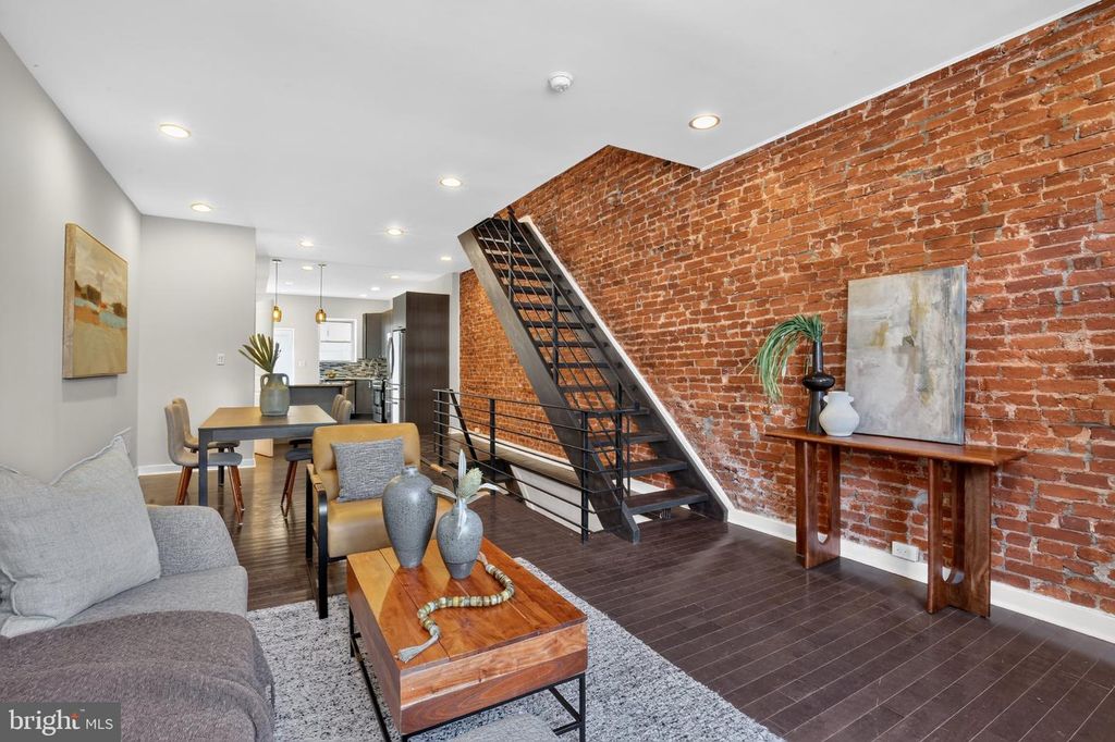 1246 S 23RD ST, PHILADELPHIA, PA 19146 — exterior