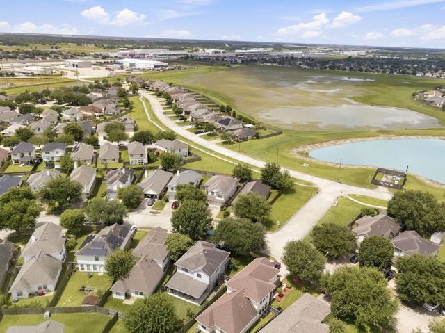 14106 Bishop Bend Lane, Houston, TX 77047