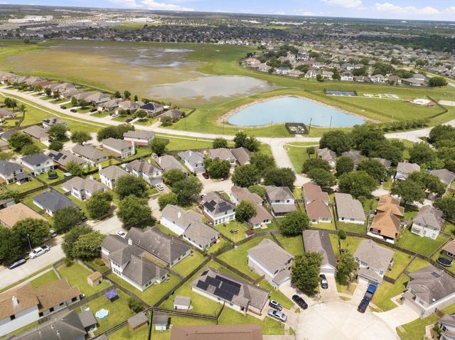 14106 Bishop Bend Lane, Houston, TX 77047