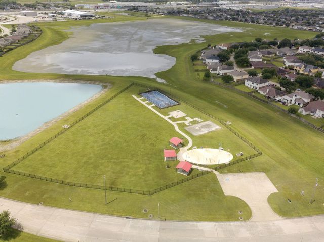 14106 Bishop Bend Lane, Houston, TX 77047