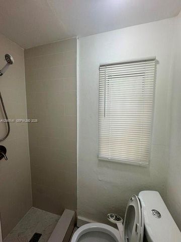 4130 SW 25th St, West Park, FL 33023