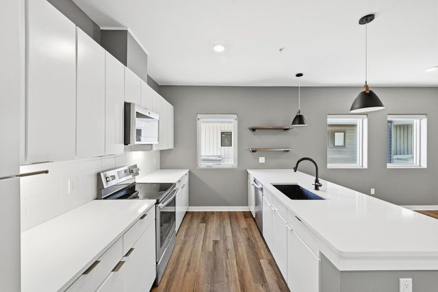 5924 S Congress Ave 63S, Austin, TX 78745