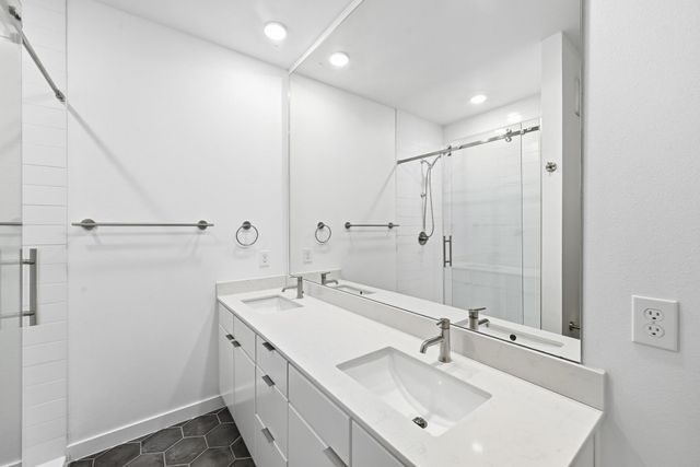 5924 S Congress Ave 63S, Austin, TX 78745