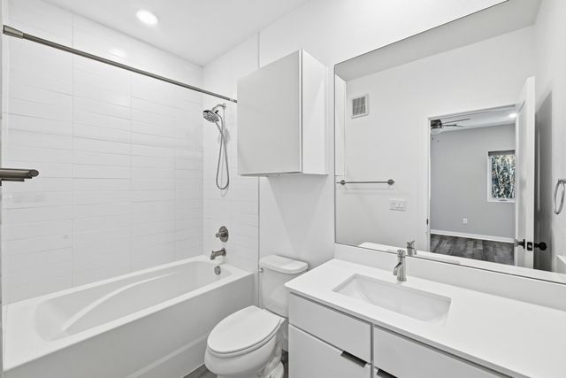 5924 S Congress Ave 63S, Austin, TX 78745