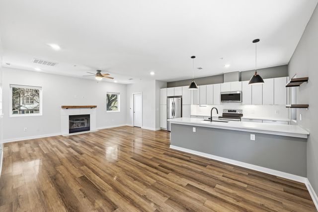 5924 S Congress Ave 63S, Austin, TX 78745