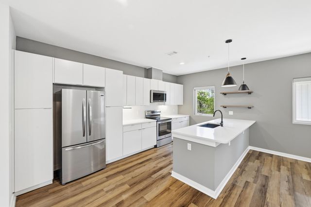 5924 S Congress Ave 63S, Austin, TX 78745