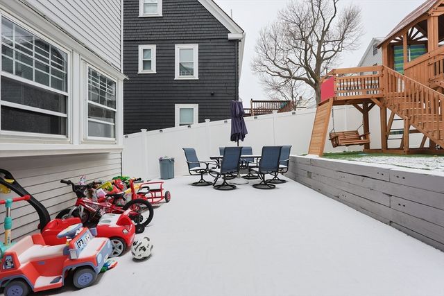 62 Cottage Ave, Winthrop, MA 02152