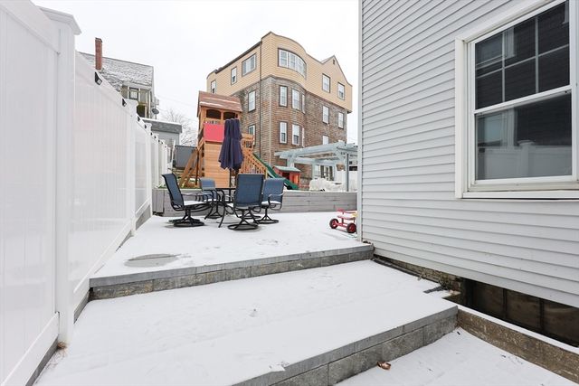 62 Cottage Ave, Winthrop, MA 02152