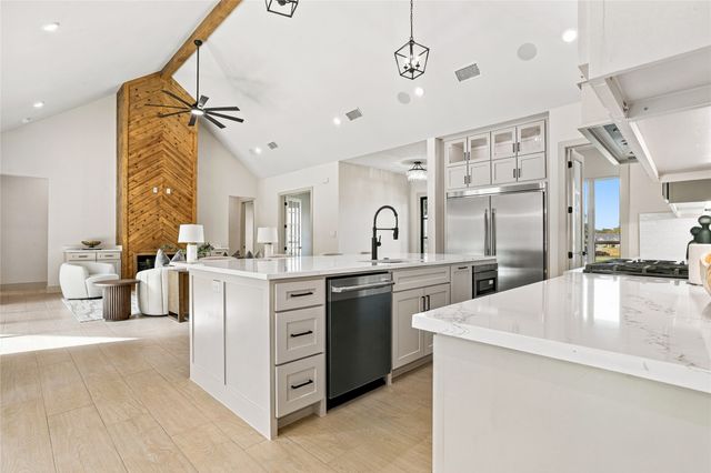 5832 Grey Wolf Court, Fort Worth, TX 76140