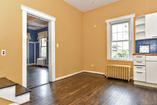 127 Hunt Avenue, Pearl River, NY 10965