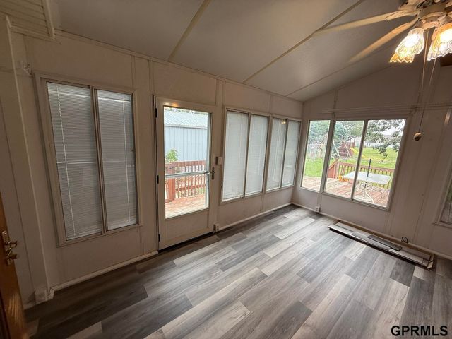300 N King Street, Cedar Bluffs, NE 68015