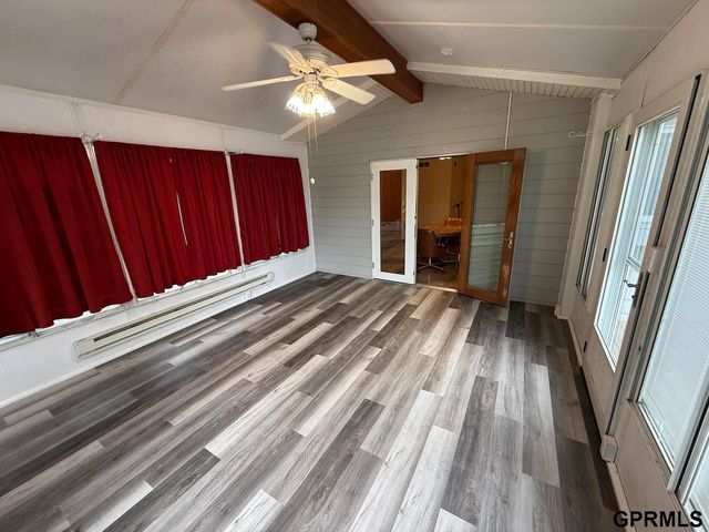300 N King Street, Cedar Bluffs, NE 68015