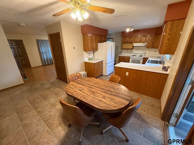 300 N King Street, Cedar Bluffs, NE 68015