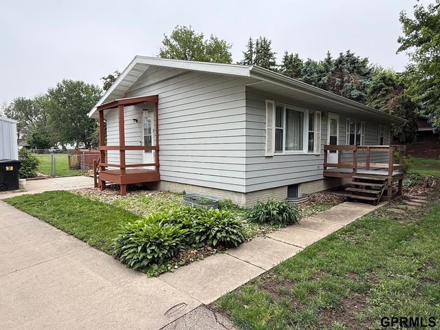 300 N King Street, Cedar Bluffs, NE 68015