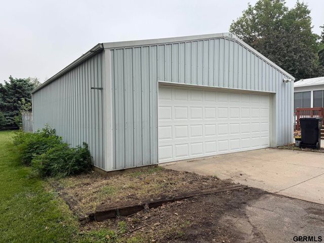 300 N King Street, Cedar Bluffs, NE 68015
