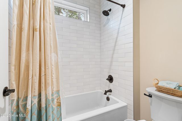 6482 Kirkwall Point SW, Ocean Isle Beach, NC 28469