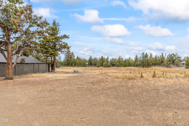 63710 Scenic Drive, Bend, OR 97703