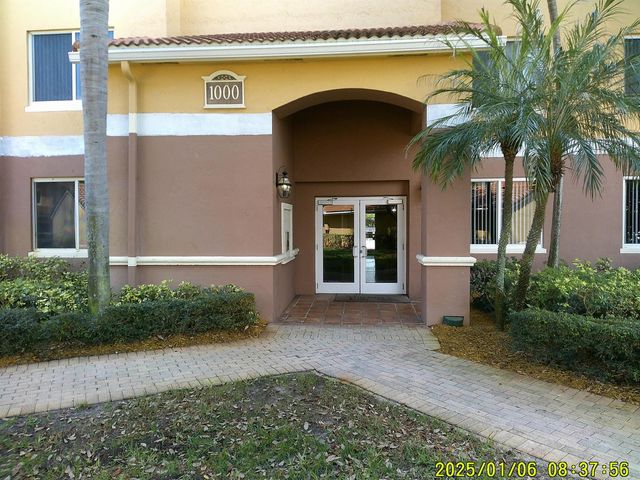 1000 Scotia Drive 304, Hypoluxo, FL 33462
