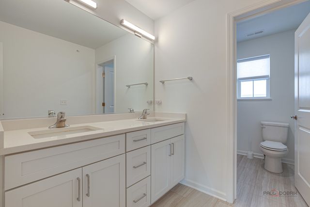 2490 Olivia Court, Wauconda, IL 60084