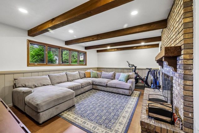 2789 Ruffian Circle, Cottage Grove, WI 53527