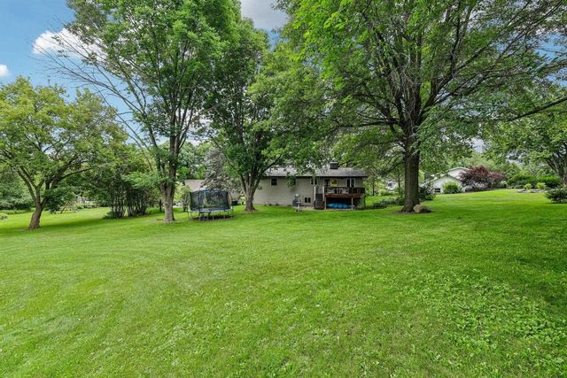 2789 Ruffian Circle, Cottage Grove, WI 53527