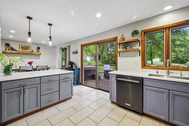 2789 Ruffian Circle, Cottage Grove, WI 53527