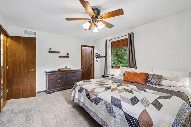 2789 Ruffian Circle, Cottage Grove, WI 53527
