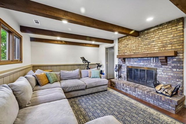 2789 Ruffian Circle, Cottage Grove, WI 53527