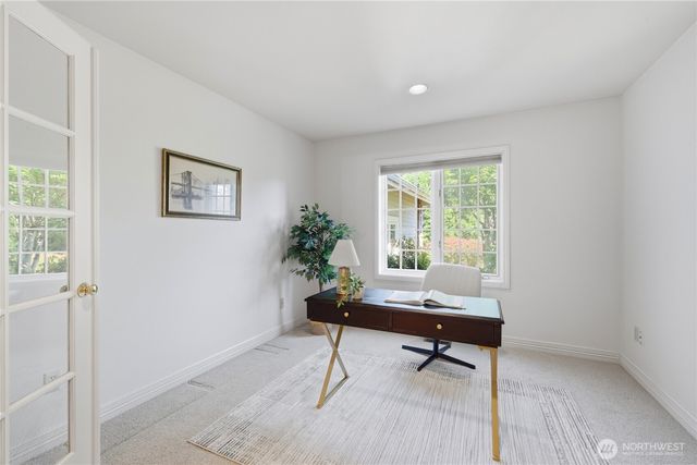 4123 205 Avenue SE, Sammamish, WA 98075
