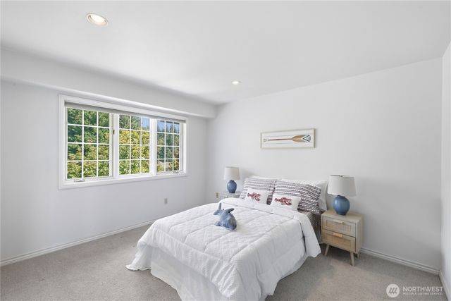 4123 205 Avenue SE, Sammamish, WA 98075