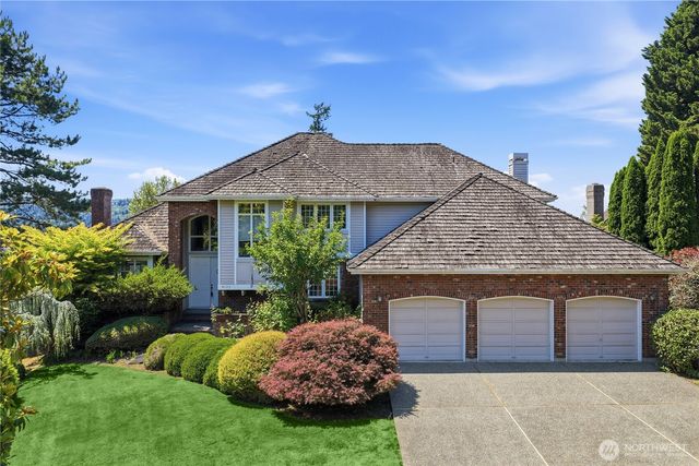 4123 205 Avenue SE, Sammamish, WA 98075