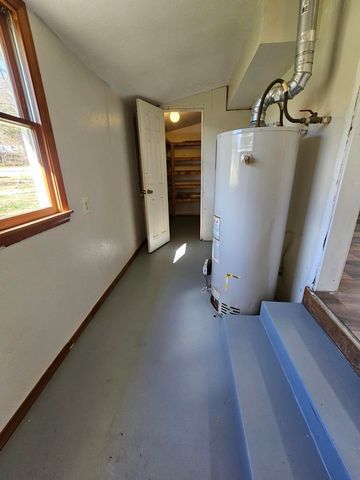 105 Beeman Street, Pineville, MO 64856