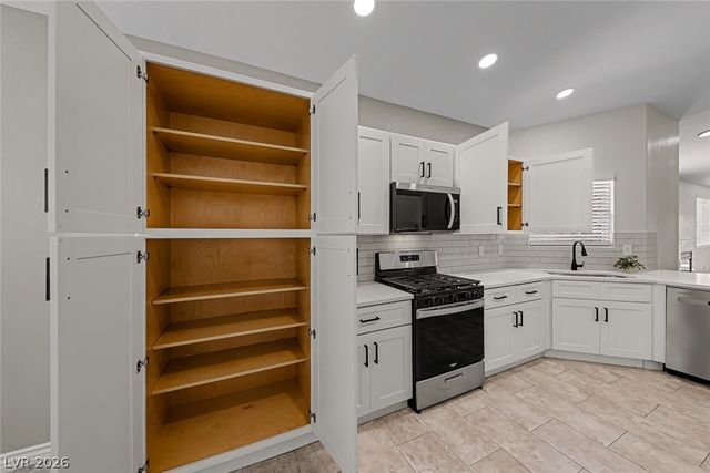 9617 Big Man Street, Las Vegas, NV 89123