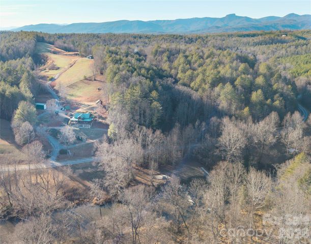 4021 & 4022 Johns River Road, Morganton, NC 28655