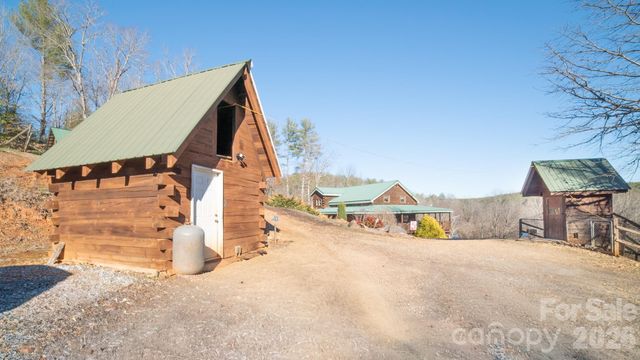 4021 & 4022 Johns River Road, Morganton, NC 28655