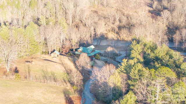 4021 & 4022 Johns River Road, Morganton, NC 28655