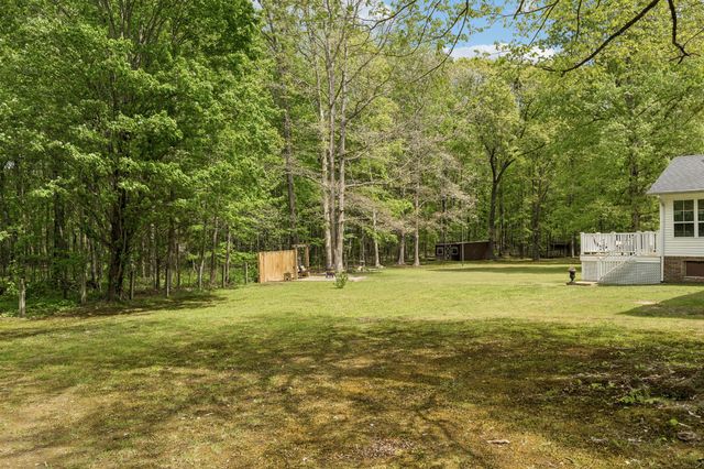 40 Lentz Rd, Summertown, TN 38483